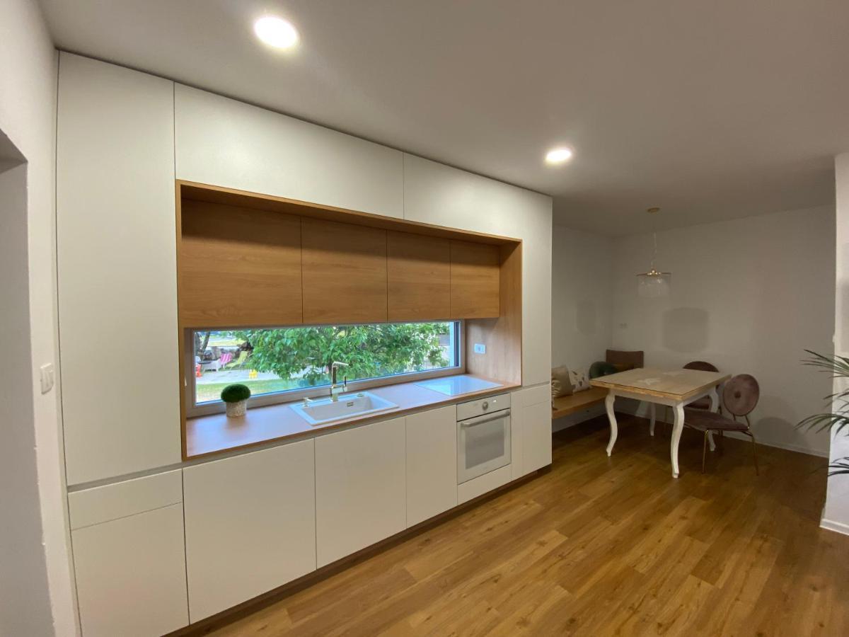 Apartma Pri Nani Кобарид Екстериор снимка